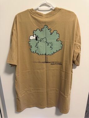 Park Project x Peanuts Graphic Short-Sleeve Tee in Tan